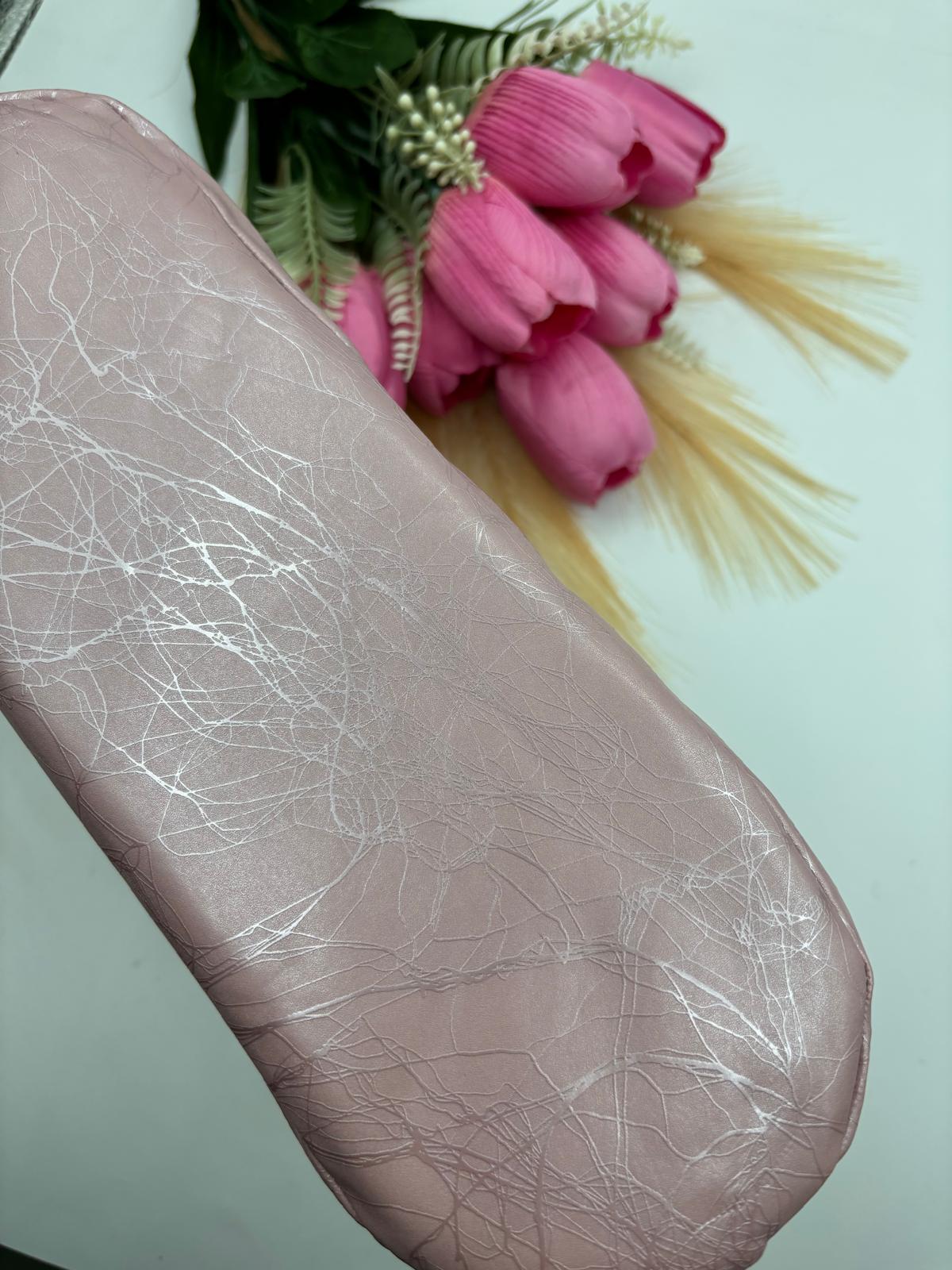 GOLDEN CUSCINO POGGIA MANO PER MANICURE