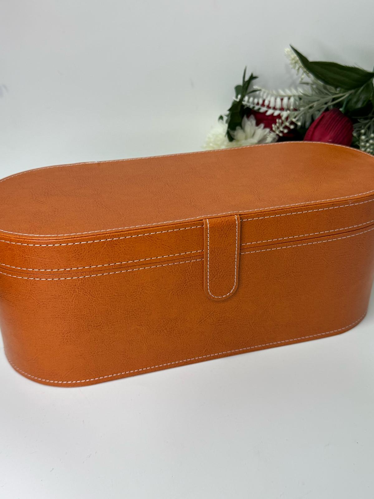 COFANETTO IN PELLE CON SPAZZOLA 5IN1