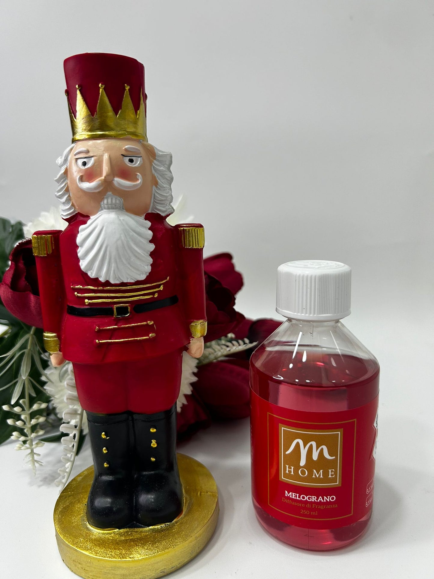 PROFUMATORE PER AMBIENTE DI NATALE CON SCHIACCIANOCI 125ML