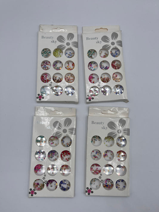 PEARLS AND SEQUINS FOR 3D BEAUTY SKY NAILS