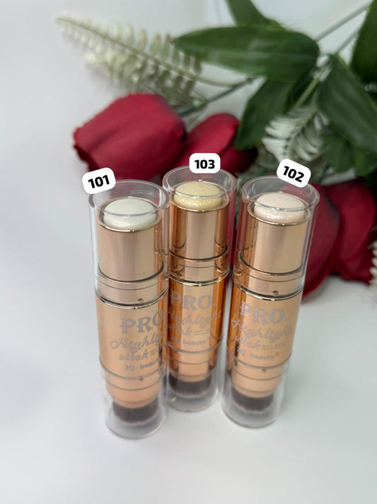 3Q BEAUTY ILLUMINANTE STICK CON PENNELLO SFUMABILE