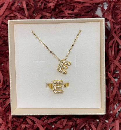 SET COLLANA E ANELLO IN ORO CON L'INIZIALE