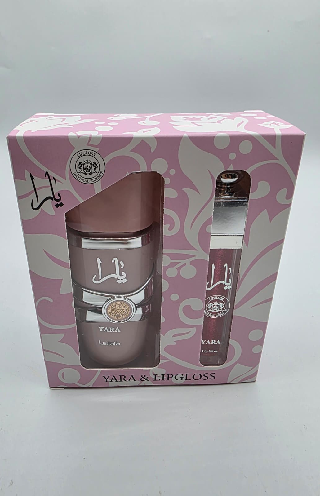 Confezione Yara e lipgloss
