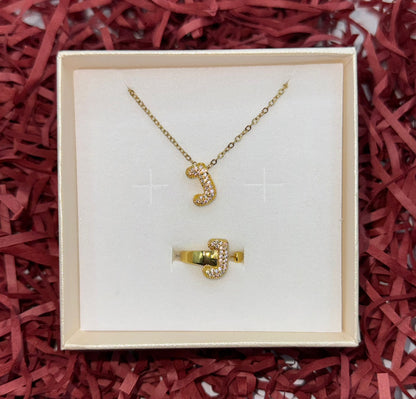SET COLLANA E ANELLO IN ORO CON L'INIZIALE
