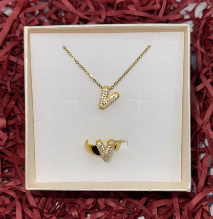 SET COLLANA E ANELLO IN ORO CON L'INIZIALE